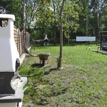 Tiny Modern For 5 Persons In With Parking Space Holiday home *