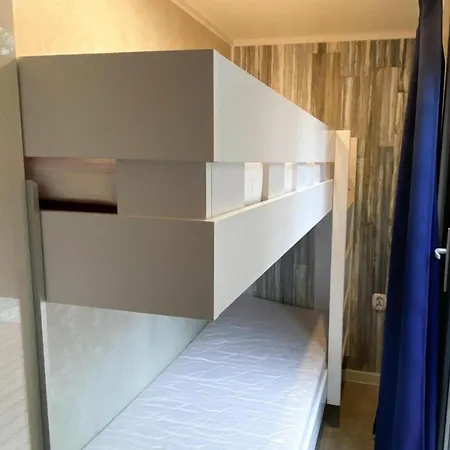 Tiny Modern For 5 Persons In With Parking Space Holiday home *
